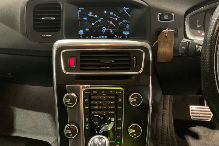 Volvo V60 
